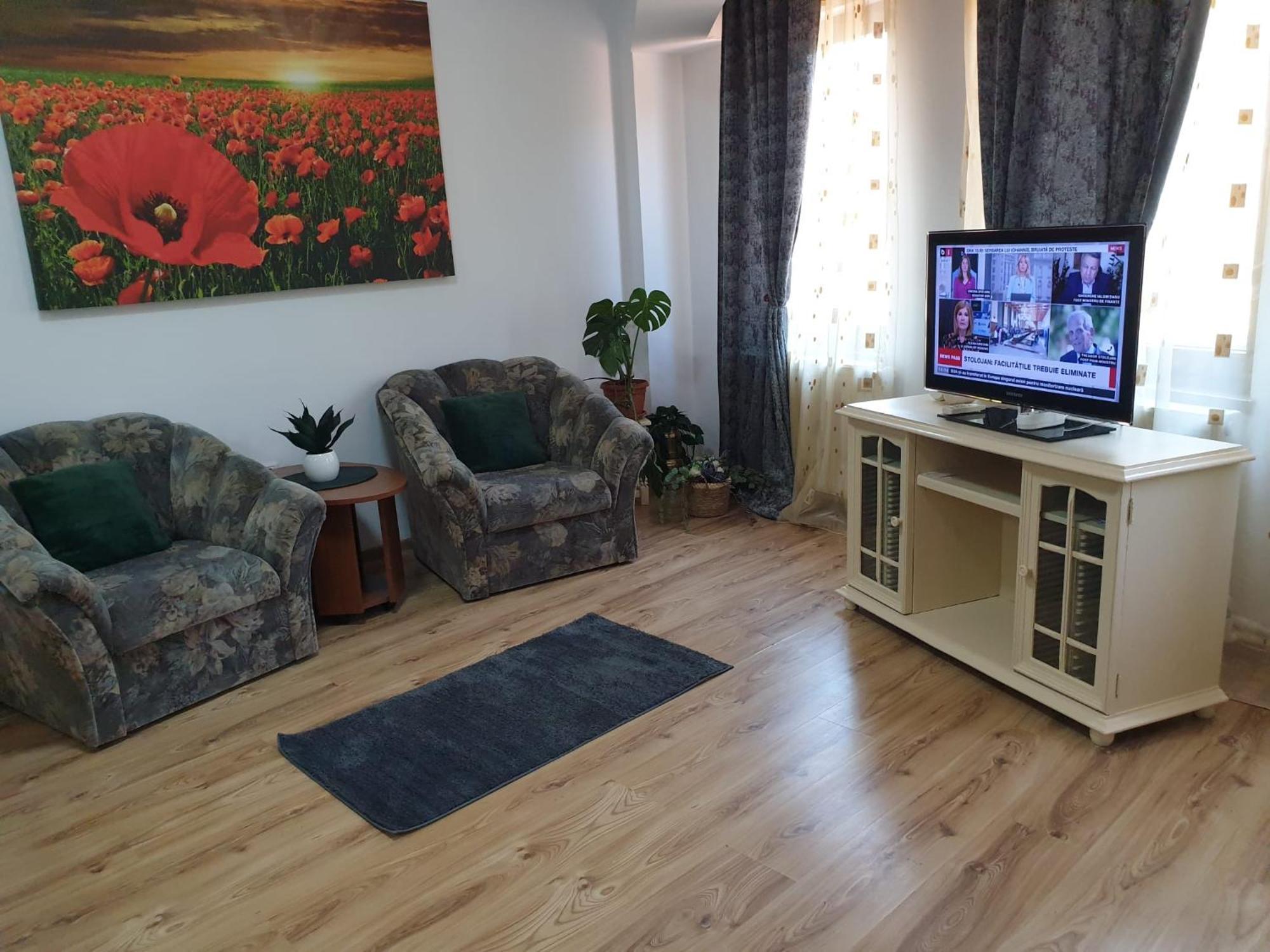 Casa Mary Hotel Костинещи Екстериор снимка